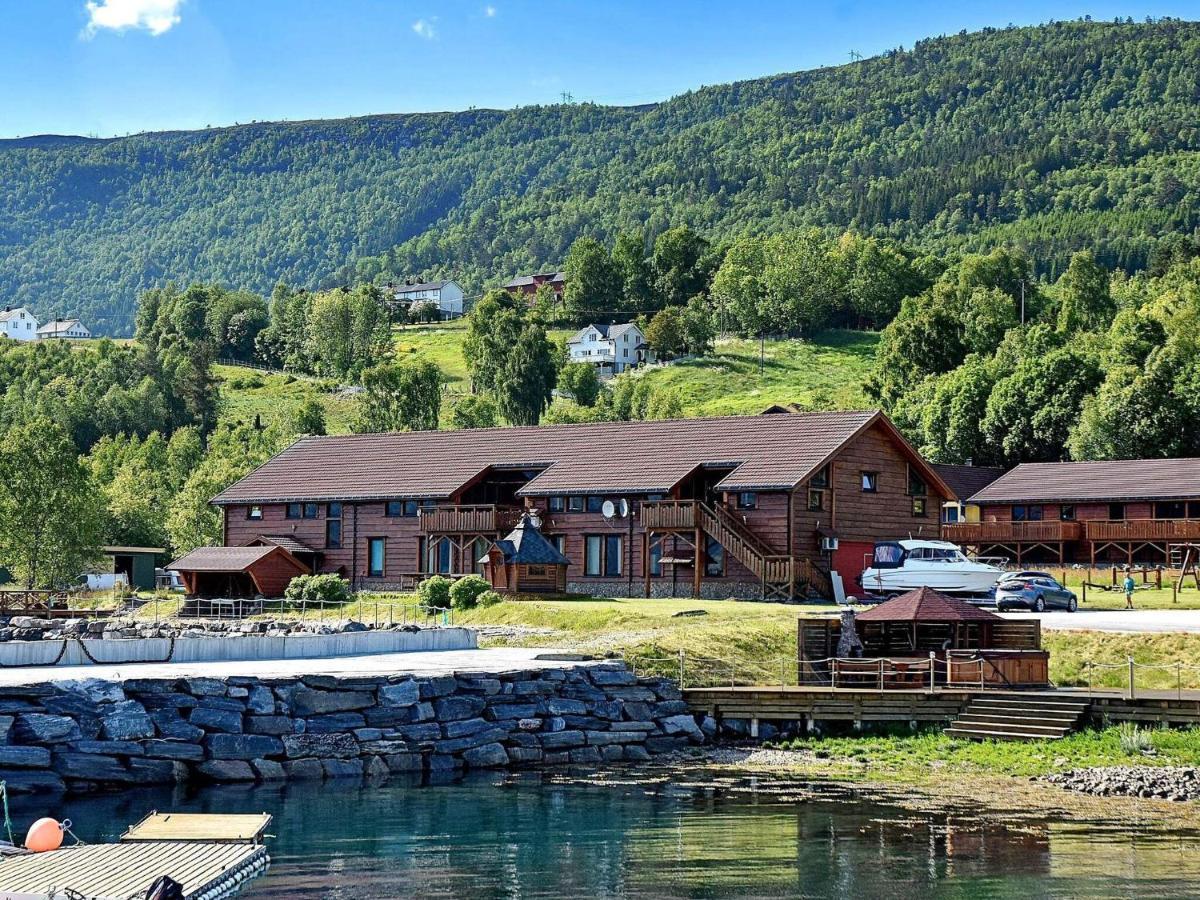 Holiday Home Høvik II Rød Eksteriør bilde