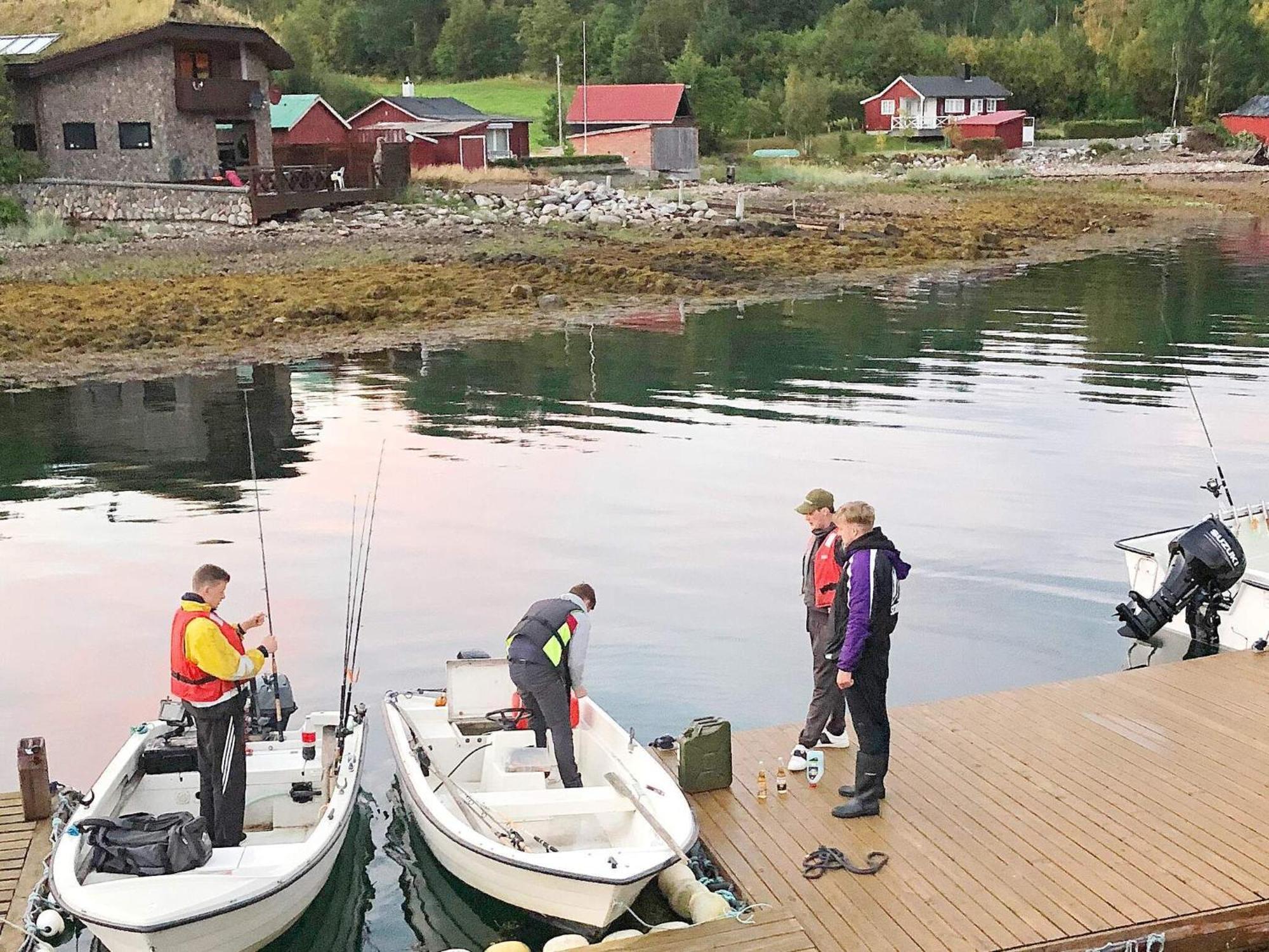 Holiday Home Høvik II Rød Eksteriør bilde