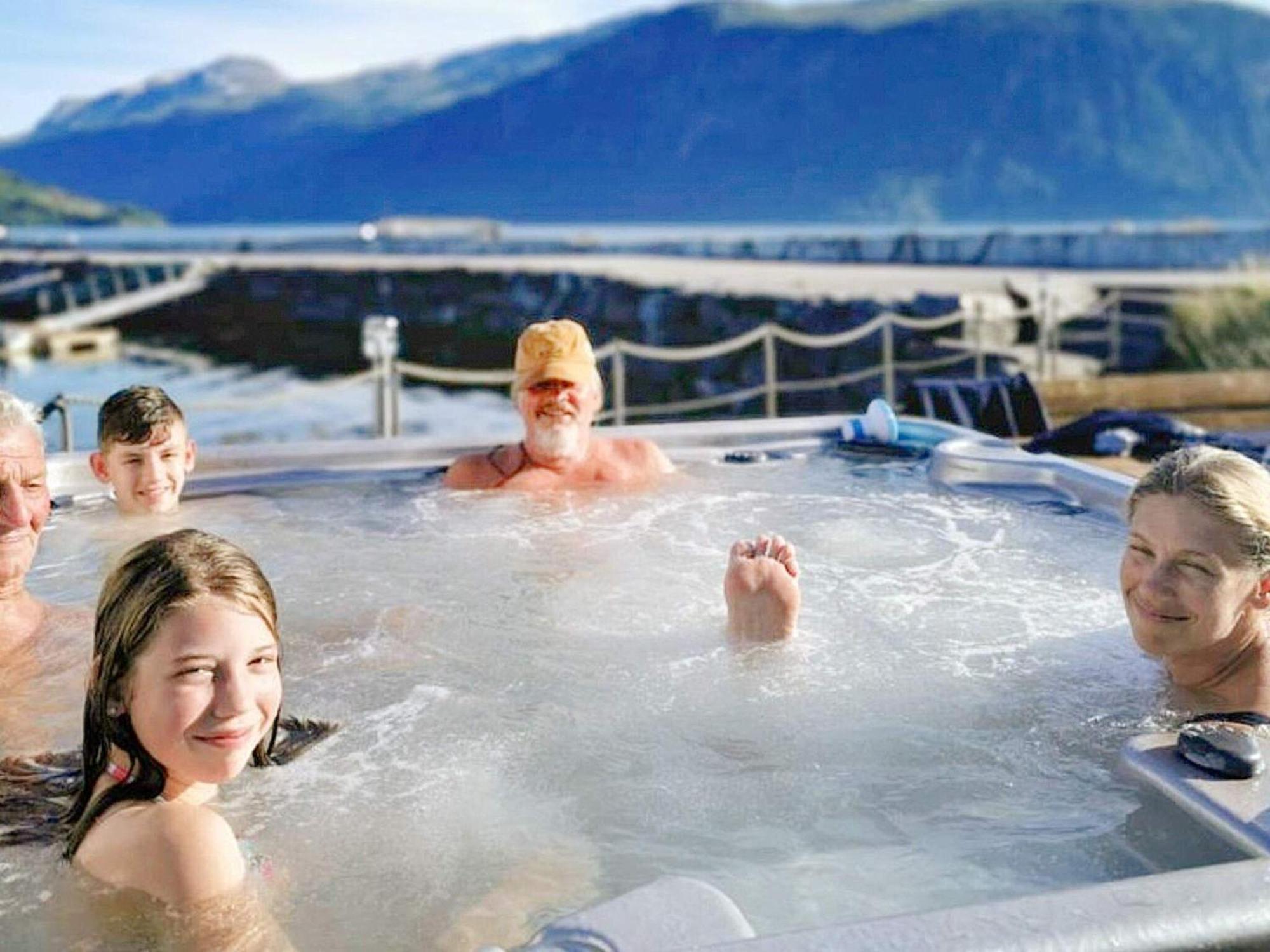 Holiday Home Høvik II Rød Eksteriør bilde